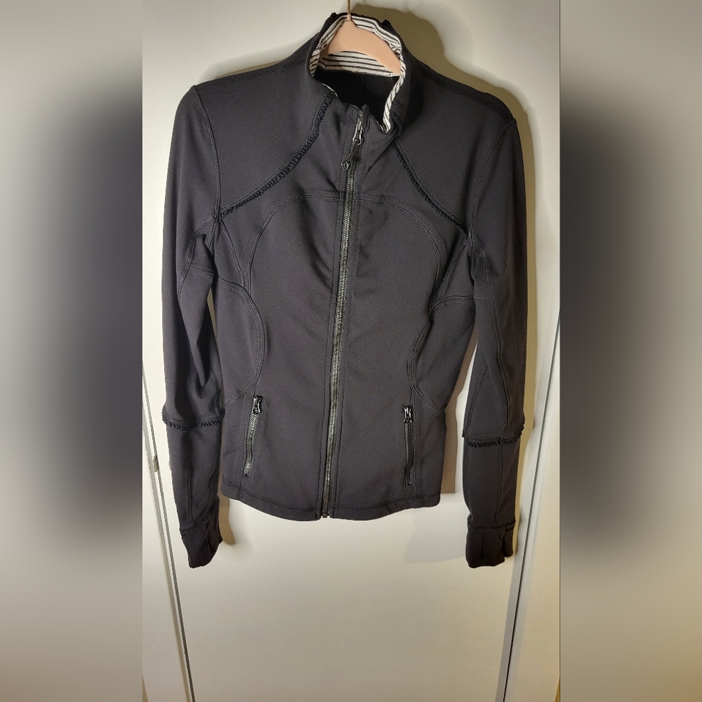 Black Lululemon Zip Up
